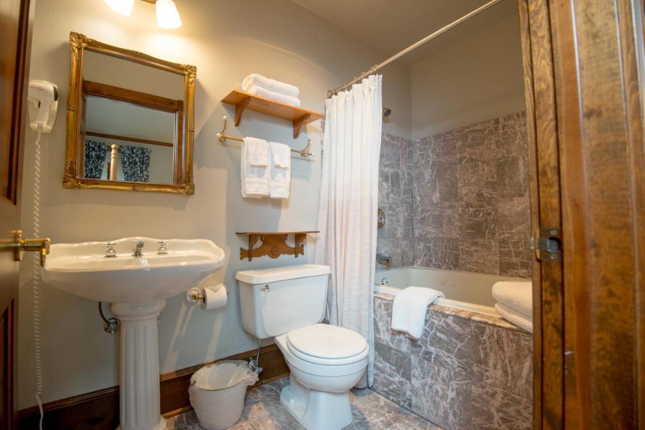 Inn At Cedar Crossing Sturgeon Bay Zewnętrze zdjęcie